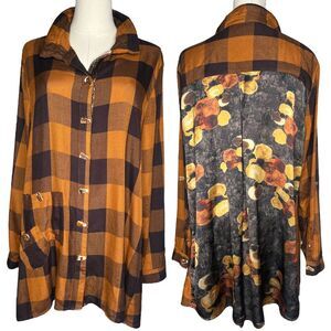 Plaid Button-Up Women's Top